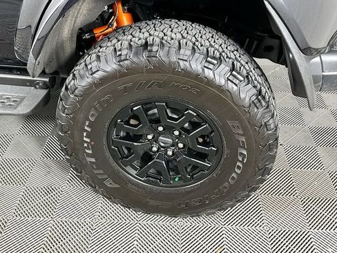 Used 2024 Ford Bronco Raptor w/ Interior Carbon Fiber Pack 6 AWD/4WD image 36