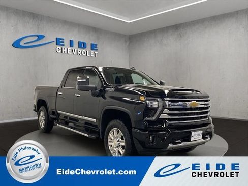 New 2026 Chevrolet Silverado 2500 High Country w/ Max Trailering Package AWD/4WD image 1