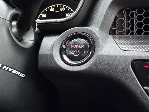 Used 2025 Honda CR-V Sport-L image 30