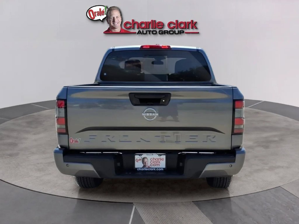 Certified 2026 Nissan Frontier SV RWD image 4