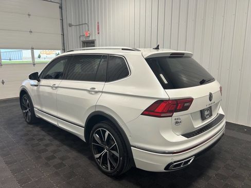 Used 2023 Volkswagen Tiguan SEL R-Line image 5
