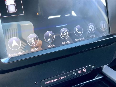 Used 2018 Ford F250 Platinum w/ Platinum Ultimate Package AWD/4WD image 31