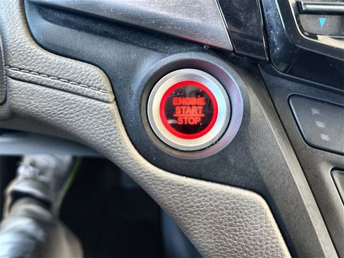 Used 2019 Honda Odyssey EX-L image 16