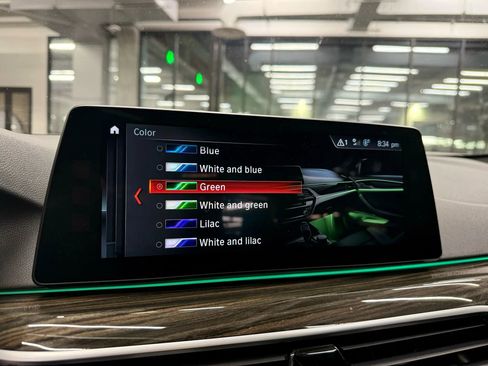 Used 2018 BMW 530i xDrive image 31