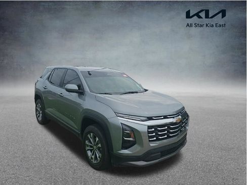 Used 2026 Chevrolet Equinox LT FWD image 1
