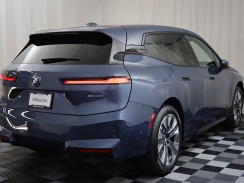 New 2026 BMW iX xDrive45 image 17