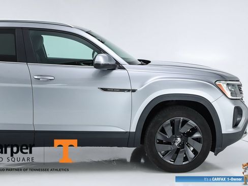 Used 2024 Volkswagen Atlas Cross Sport SE AWD/4WD image 12