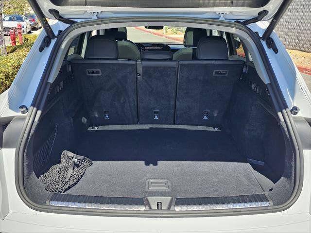Certified 2025 Audi Q5 Premium w/ Convenience Package AWD/4WD image 7