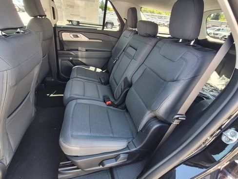 New 2026 Ford Explorer Active AWD/4WD image 6