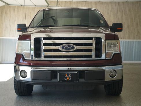 Used 2010 Ford F150 XLT RWD image 2