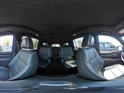 Used 2023 Cadillac Escalade ESV Sport AWD/4WD image 46