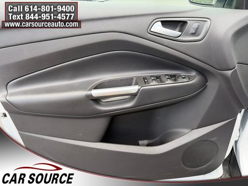 Used 2019 Ford Escape SE AWD/4WD image 16