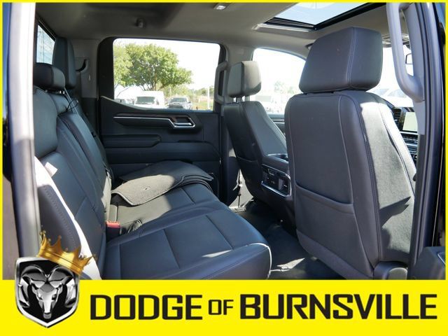 Used 2025 GMC Sierra 1500 SLT w/ SLT Premium Plus Package AWD/4WD image 16