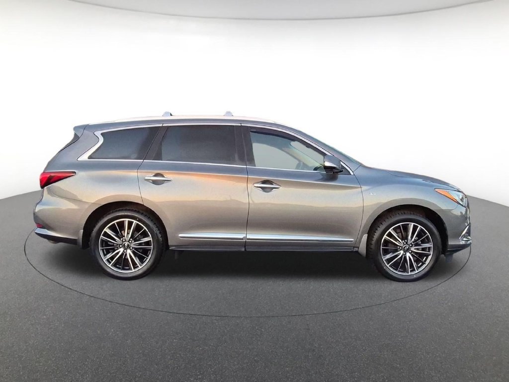 Used 2020 INFINITI QX60 Luxe w/ Sensory Package AWD/4WD image 4