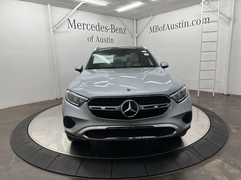 New 2026 Mercedes-Benz GLC 300 image 2