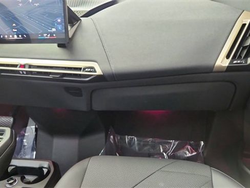 Used 2024 BMW iX xDrive50 w/ Sport Package image 37