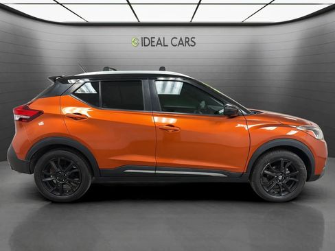 Used 2019 Nissan Kicks SR w/ Exterior Package FWD image 4