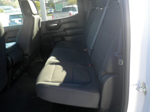 Used 2021 Chevrolet Silverado 1500 LT image 19