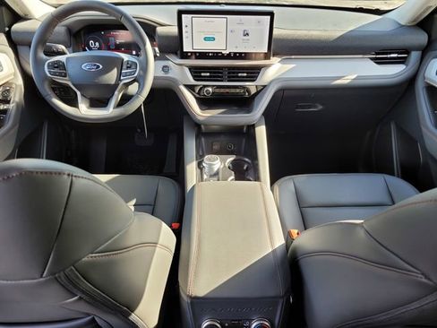 New 2026 Ford Explorer Active w/ Active Comfort Package image 12