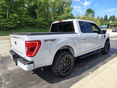 Used 2021 Ford F150 XLT w/ Equipment Group 302A High AWD/4WD image 8