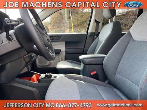 Certified 2024 Ford Maverick XLT image 17