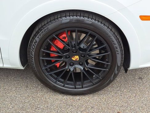 Certified 2021 Porsche Cayenne GTS image 11