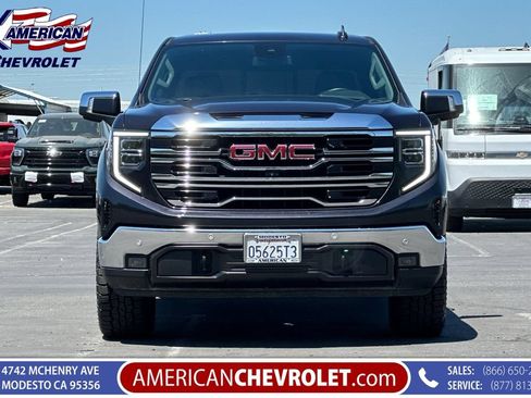 Used 2023 GMC Sierra 1500 SLT w/ SLT Premium Plus Package AWD/4WD image 9