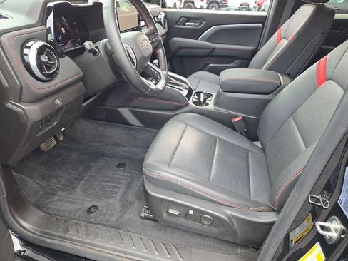 Used 2023 Chevrolet Colorado Z71 w/ Z71 Convenience Package 2 AWD/4WD image 27