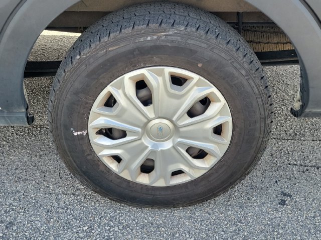 Used 2024 Ford Transit 350 XLT RWD image 8