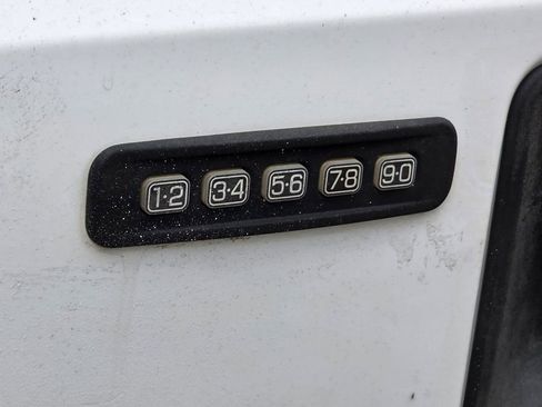 Used 2016 Ford F250 XLT w/ XLT Premium Package image 24