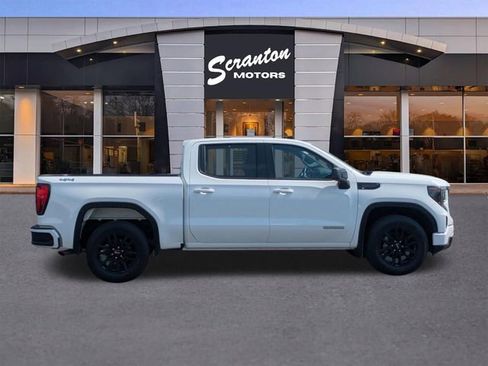 Used 2024 GMC Sierra 1500 Elevation AWD/4WD image 6