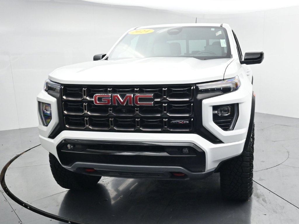Used 2024 GMC Canyon AT4X AWD/4WD image 3