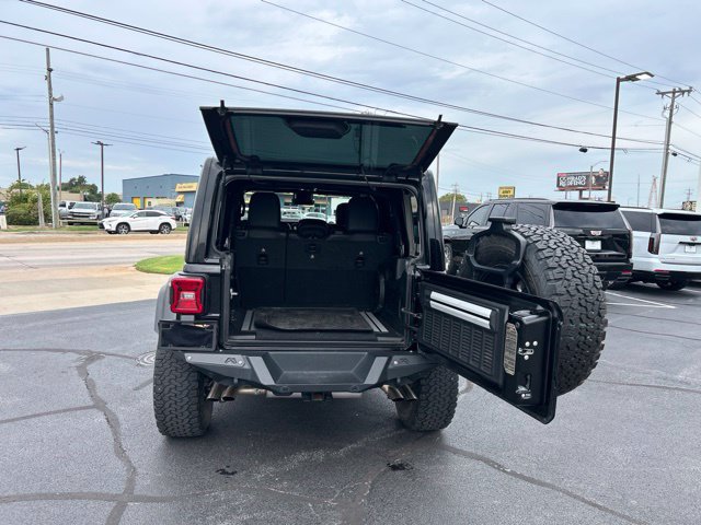 Used 2021 Jeep Wrangler Unlimited Rubicon w/ Xtreme Recon 35" Tire Package AWD/4WD image 8