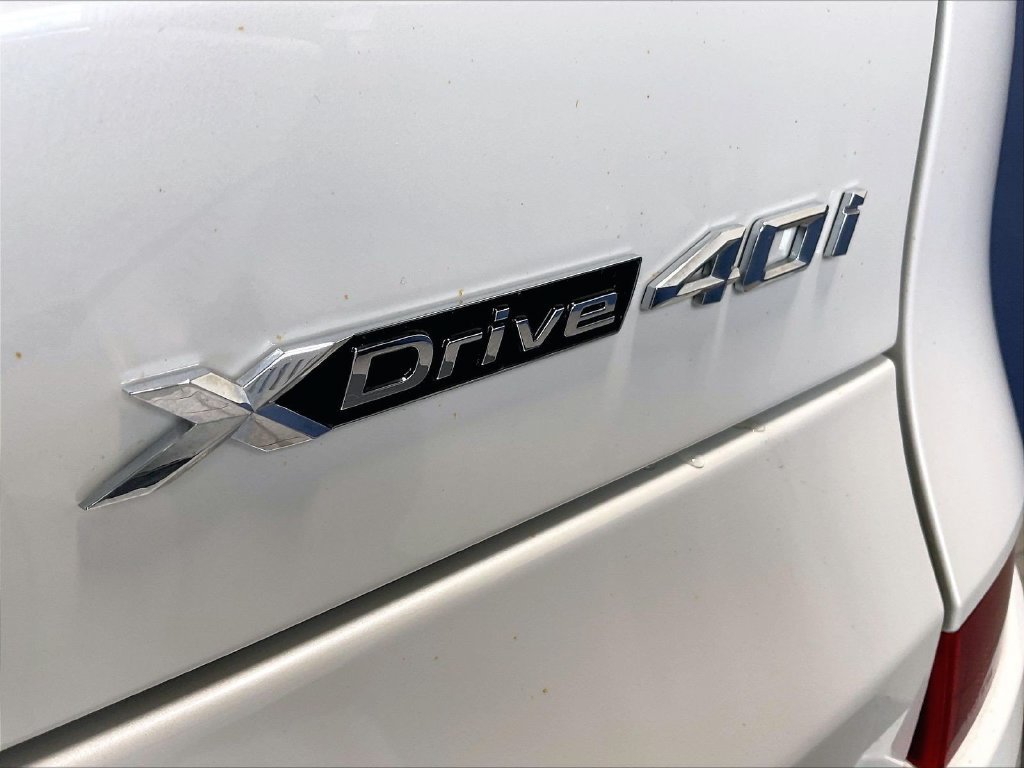 Used 2022 BMW X5 xDrive40i w/ M Sport Package AWD/4WD image 30