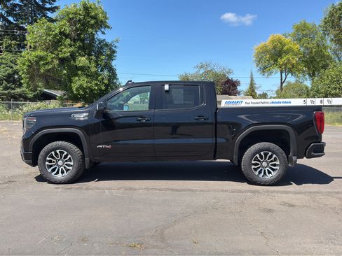Used 2023 GMC Sierra 1500 AT4 w/ AT4 Preferred Package AWD/4WD image 25