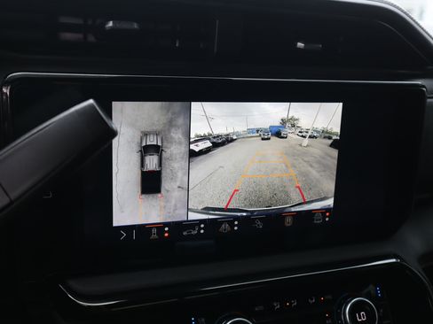 Used 2024 GMC Sierra 2500 AT4 w/ AT4 Premium Plus Package image 24