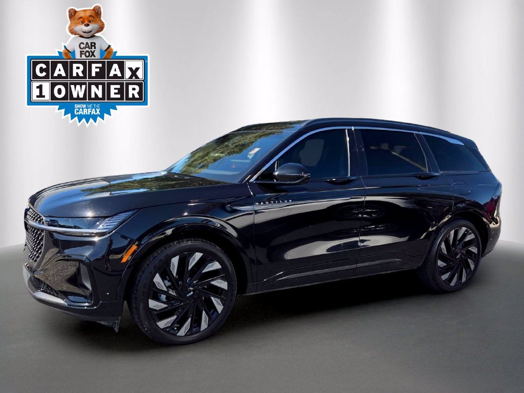 Used 2024 Lincoln Nautilus Black Label w/ Jet Appearance Package (87T) AWD/4WD image 2