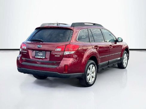 Used 2011 Subaru Outback 2.5i Limited image 5