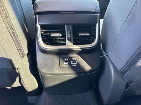 Certified 2025 Subaru Outback Premium image 11