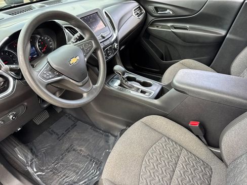 Used 2023 Chevrolet Equinox LT image 9