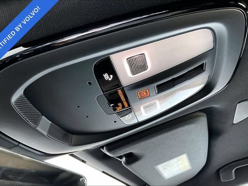 Certified 2026 Volvo XC60 B5 Plus AWD/4WD image 31