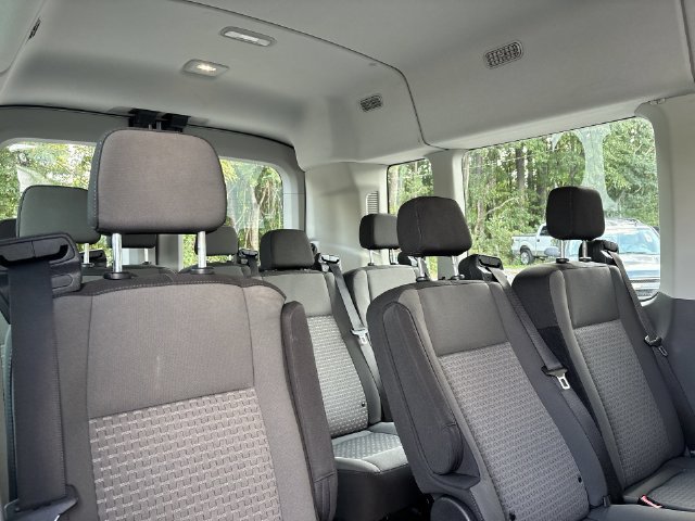 Used 2023 Ford Transit 350 XLT RWD image 21