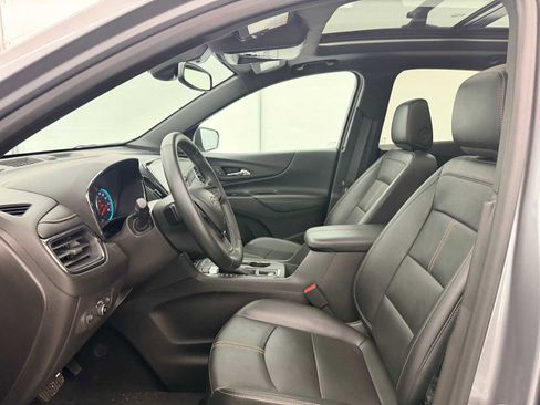Used 2024 Chevrolet Equinox Premier image 17