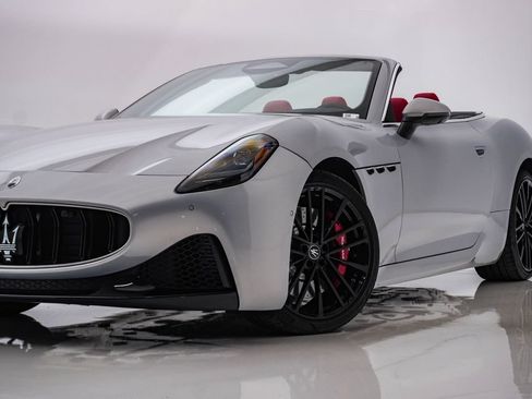 New 2026 Maserati GranCabrio Modena AWD/4WD image 2