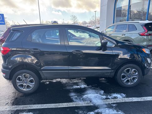 Used 2020 Ford EcoSport S image 3