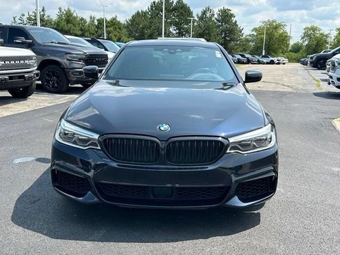 Used 2020 BMW M550i xDrive AWD/4WD image 2