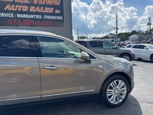 Used 2019 Cadillac XT5 Premium Luxury AWD/4WD image 13