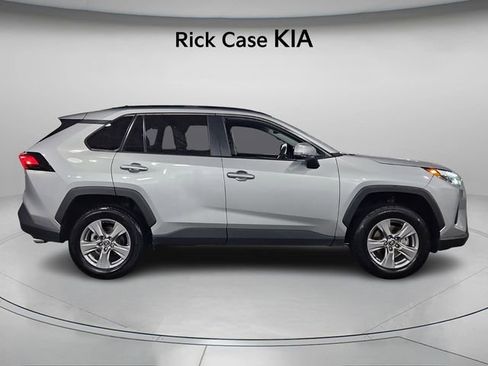 Used 2024 Toyota RAV4 XLE image 4