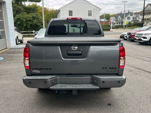 Used 2018 Nissan Frontier SV w/ Value Truck Package image 6