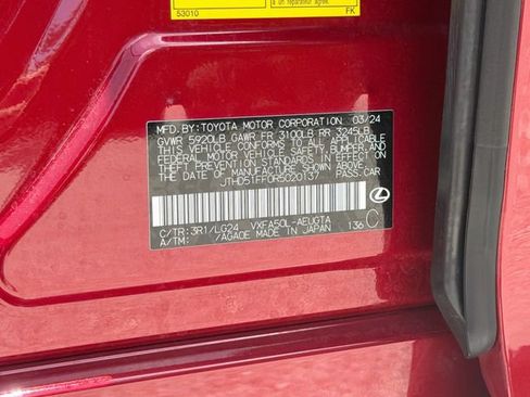 Used 2024 Lexus LS 500 RWD image 44